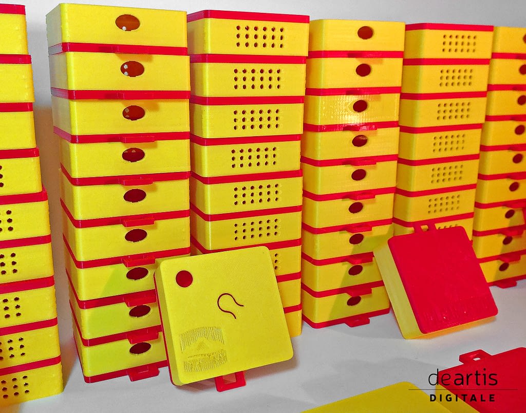 SCATOLINI BOX ELETTRONICA PERSONALIZZATI CON LOGO STAMPA 3D FDM MULTICOLORE